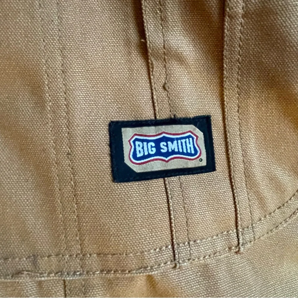 SMITH Tan Jacket with Durable Fabric and Adjustable Straps - Picture 4 of 13